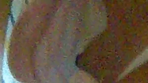 උණුසුම් xmilf දෙකක් ඔවුන්ගේ අවශ්‍යතා සපුරාලීම සඳහා විශාල කුකුළා භාවිතා කරයි v1