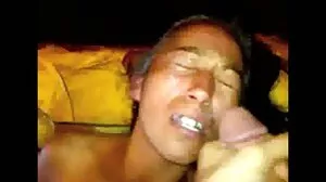 ඇගේ කාර්යාලයේ පරිණත ඇඟිලි