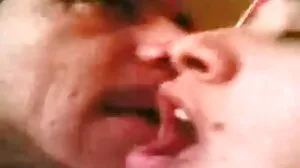 රාගික Brunette Wife Getting Coming Double Dose of Cock